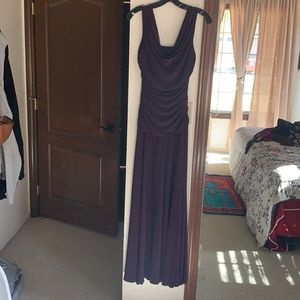 Nightway Formal Maxi Dress- Purple size 6
